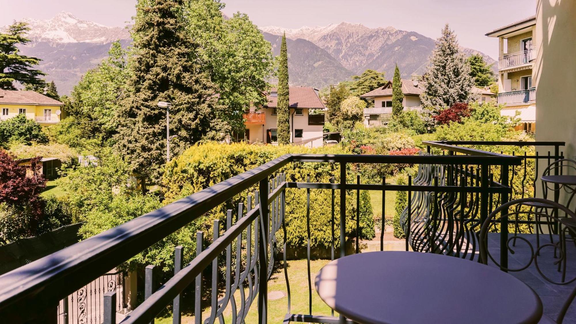 Hotel Villa Laurus Meran Zewnętrze zdjęcie